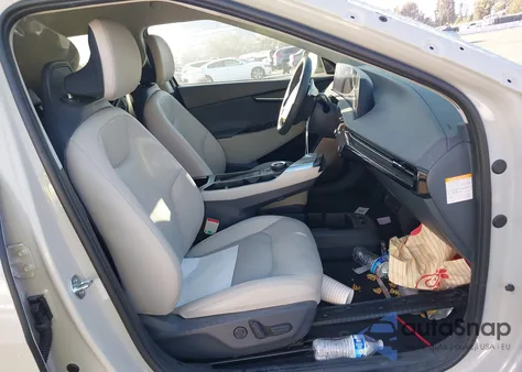 2024 Kia Ev6 Wind from USA, damaged, VIN KNDC34LA1R5622770